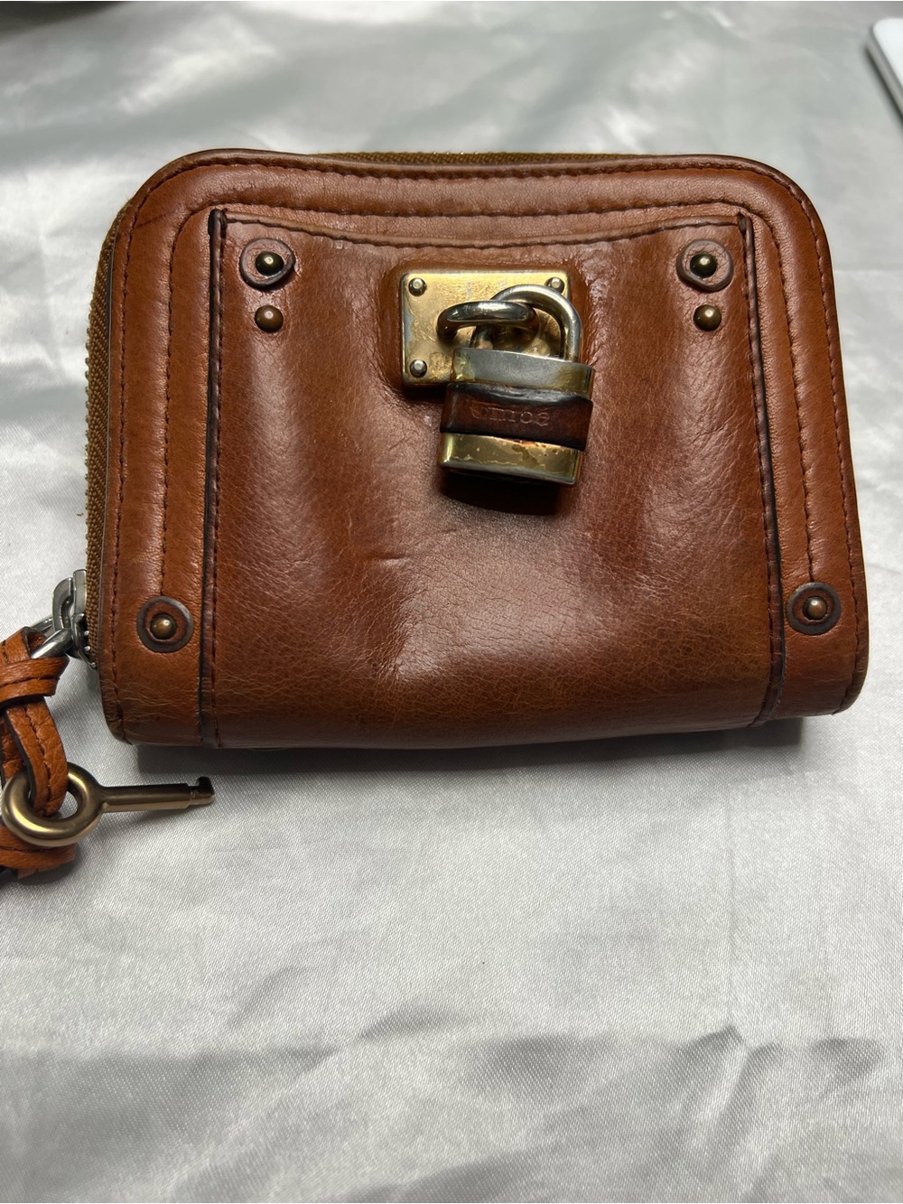 Authentic Chloé Paddington Brown Leather Zip Around Wallet Padlock Coin Purse